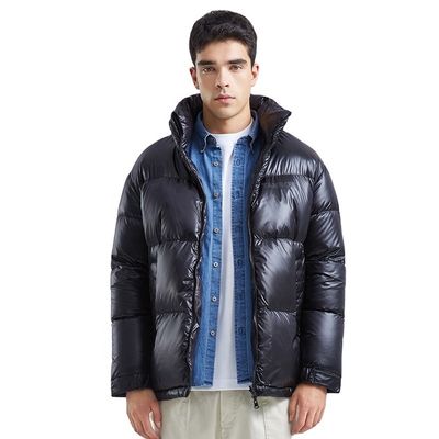 Down Winter Outdoor Puffer Jacket เสื้อผ้าบุรุษสั้น 2 ด้านโพลีเอสเตอร์ 100%