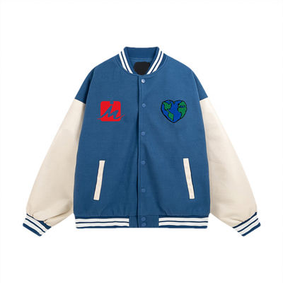 Bomber เย็บปักถักร้อย Varsity Jackets Leather Sleeve Unisex Lettering Baseball Jacket